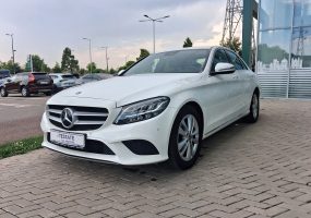 Mercedes-Benz C 180 Aut 1.5 156CP